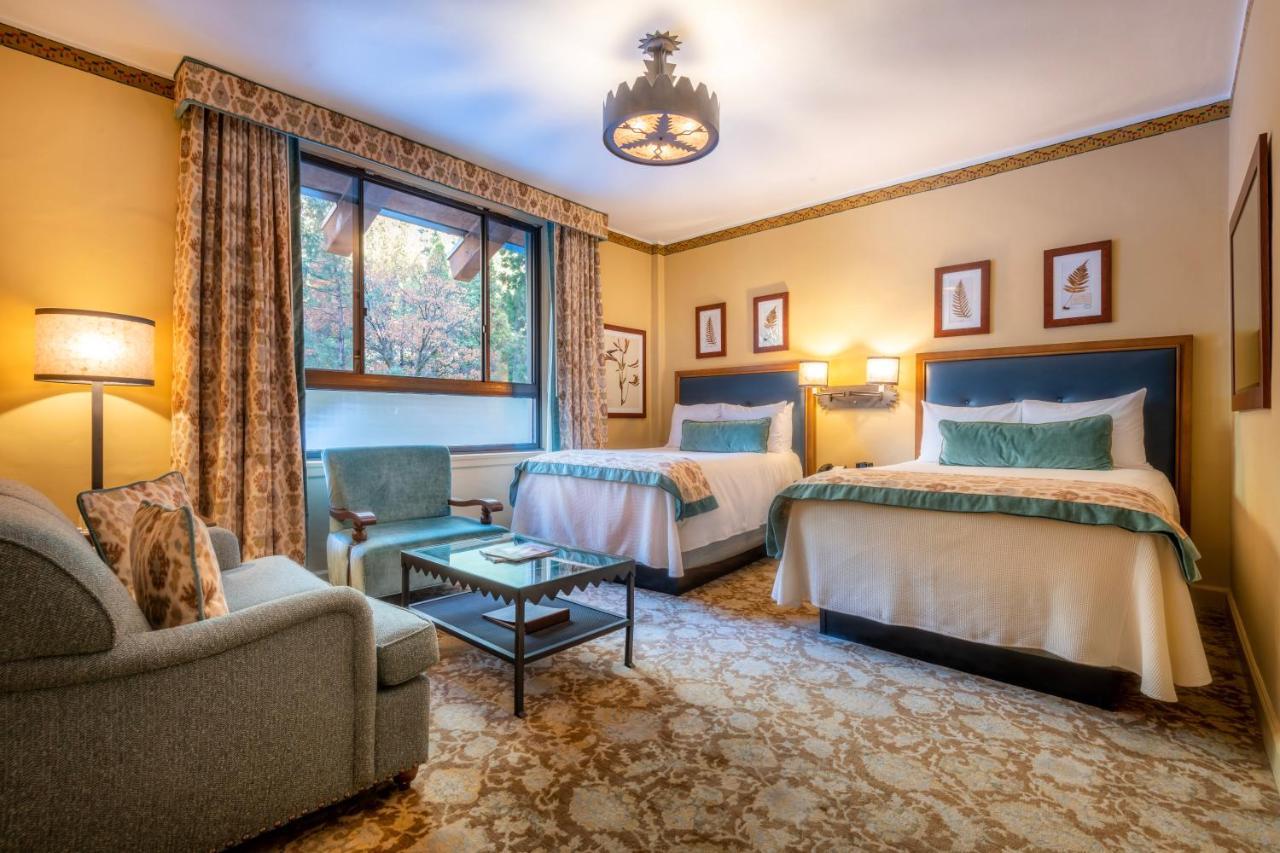 The Ahwahnee Hotel Yosemite Village Exterior photo